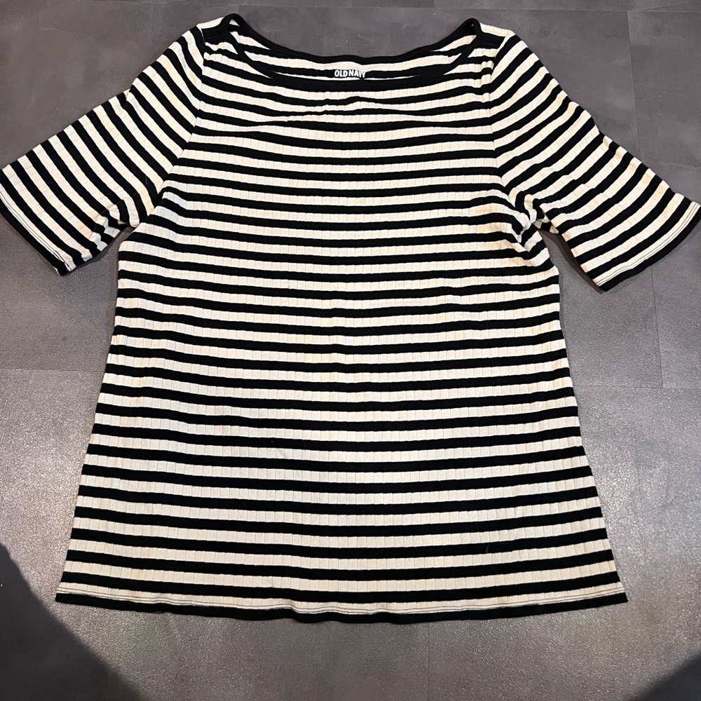 Old Navy Black and Cream Striped Sweater XXL